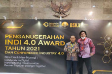 Transformasi Teknologi...