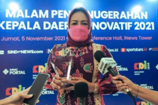 Bupati Tulang Winarti...