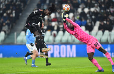 Hasil Juventus vs Malmo:...