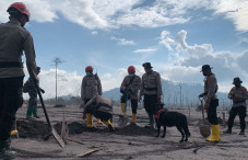 Update Erupsi Gunung...