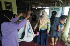 Respons Warga Bantar...