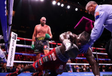 Deontay Wilder Kalah...