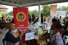 Kejar Herd Immunity,...