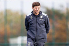Liverpool vs Aston Villa:...