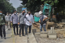 Progres Lambat, Wali...
