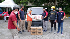 Karyawan Alfamidi Patungan...