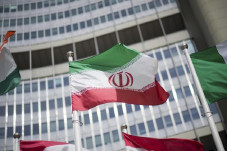 Pejabat Militer Iran:...