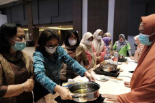 PLN Sosialisasi Kompor...
