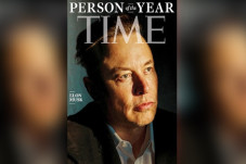 Elon Musk Dinobatkan...