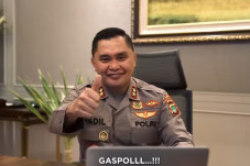 Ajak Diskusi Joki hingga...