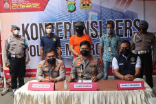 Usai Cabuli Santriwati,...