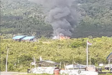 Breaking News: KKB Bakar...