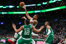 Hasil NBA, Selasa (14/12/2021):...