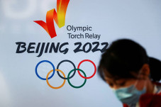 Presiden IOC Yakin Seruan...