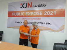 Bisnis Pengiriman dan...