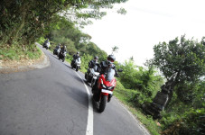 Astra Motor Sulsel Berbagi...