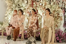 Akrab, Anang Hermansyah...