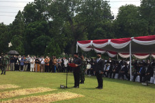 Ratusan Pelayat Antar...
