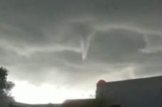 Heboh Penampakan Awan...