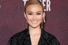 Sudah Tajir, Agnez Mo...