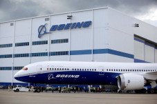 Alasan Boeing Bikin...
