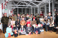 Natal Dirayakan Penuh...