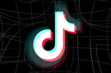 TikTok Uji Platform...