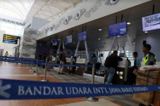 Layani Penerbangan Cargo...
