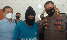 Mucikari Selebgram TE...