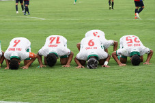 Singapura vs Indonesia...