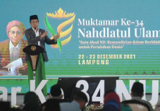 Jokowi Tawarkan Kader...
