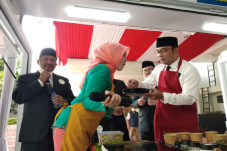 So Sweet! Hari Ibu,...