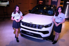 Tiga Unit Jeep Compass...