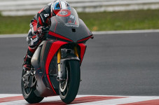 Ducati Perkenalan V21L,...