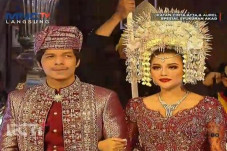 4 Pernikahan Mewah Artis...