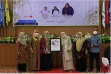 UIN Jakarta Luncurkan...
