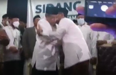 Momen Mengharukan Gus...
