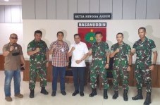 Jalur KA di Maros Sudah...