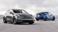 Jadi Hadiah Natal, Tesla...