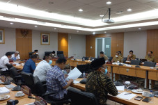 DPRD Minta Penjelasan...