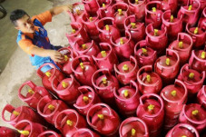 Resmi Naik, Segini Harga...