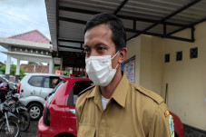 Kopda DA, Prajurit TNI...