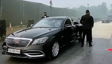 Di Depan Vladimir Putin,...