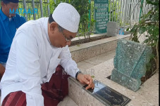 Ketum PBNU Menangis...