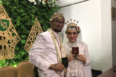 Sah! Roro Fitria Resmi...