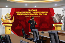 Presiden Beri Anugerah...