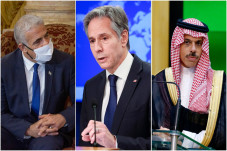 Menlu Arab Saudi-Israel...