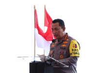 Rekrutmen Polri: 56...