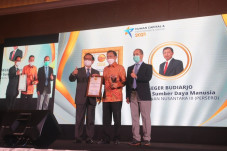 Sukses Tingkatkan Performa...
