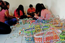 Menyulap Gelas Plastik...